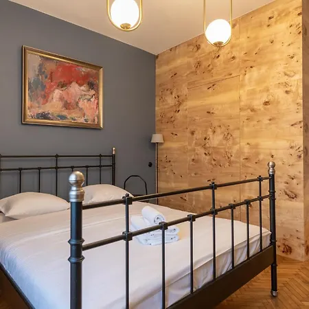 Artistic Deluxe By Bookinghost Apartament Katowice