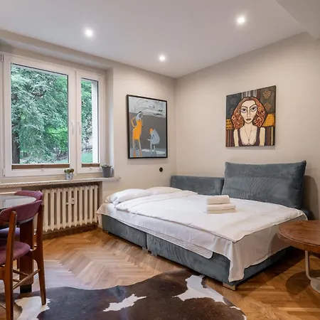 Artistic Deluxe By Bookinghost Katowice